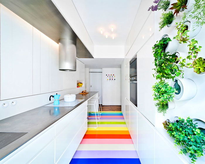 lantai dapur warna warni