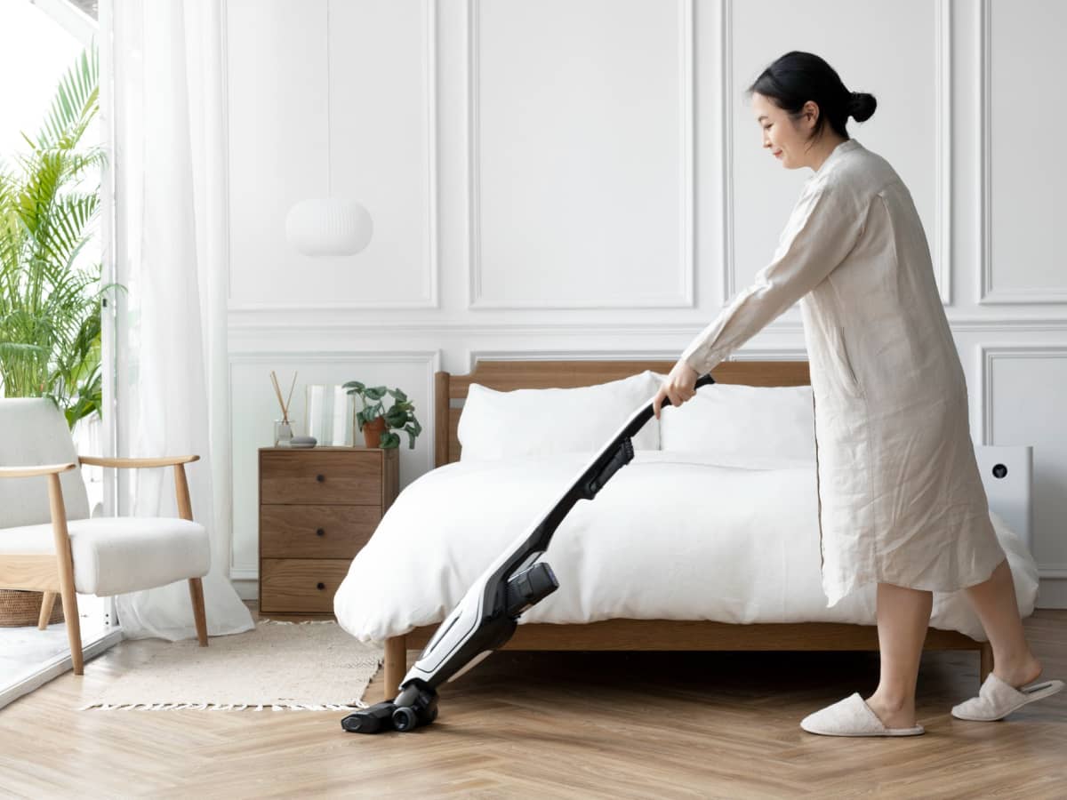 Bagaimana Cara Mengatasi Kamar Lembap dan Berjamur?